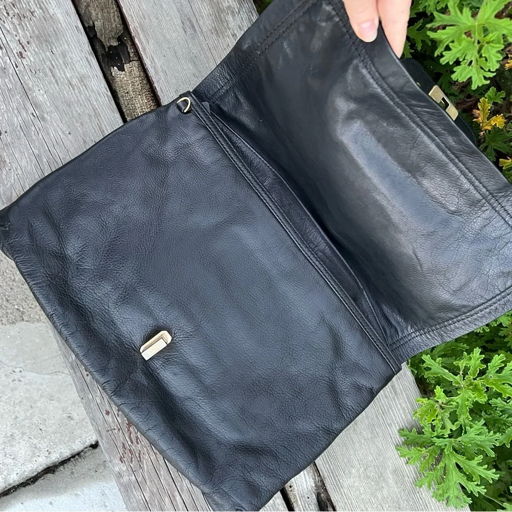 Diane Von Furstenberg Black Leather Shoulder Bag